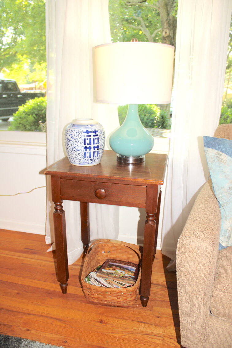 Image for LIVING ESTATE AUCTION