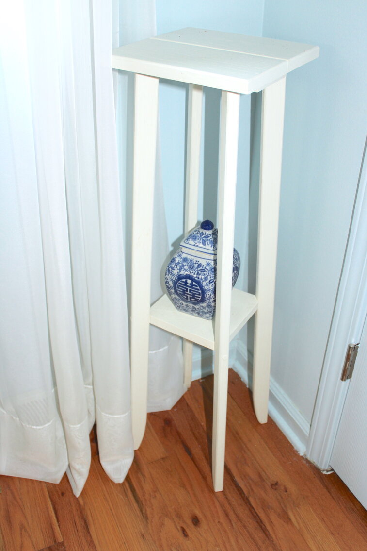 Image for LIVING ESTATE AUCTION