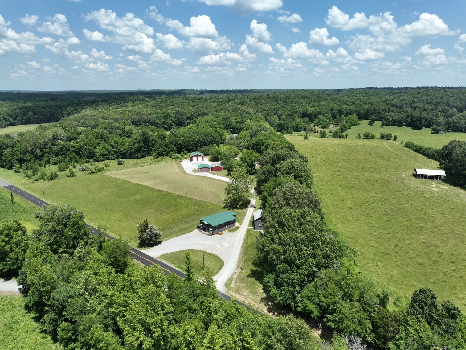 Image for 10926 Rockcastle Rd. Auction