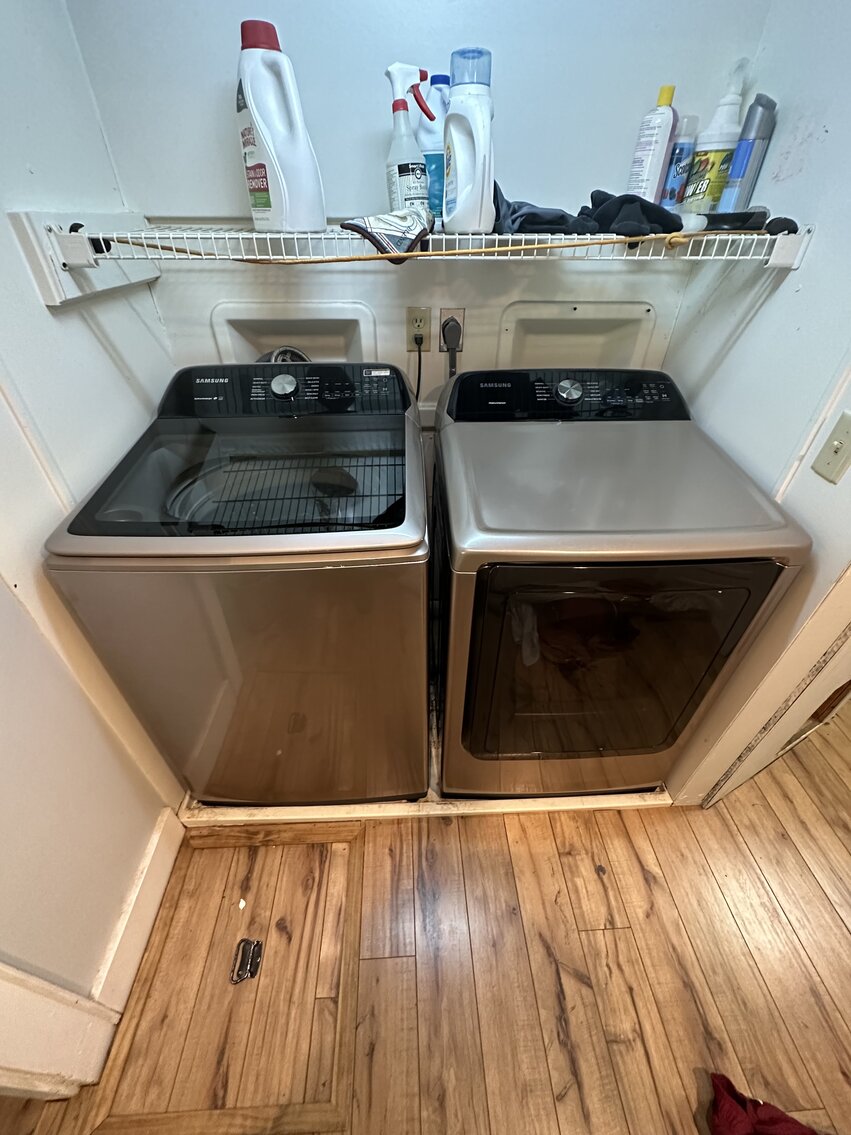 Image for 10926 Rockcastle Rd. Auction