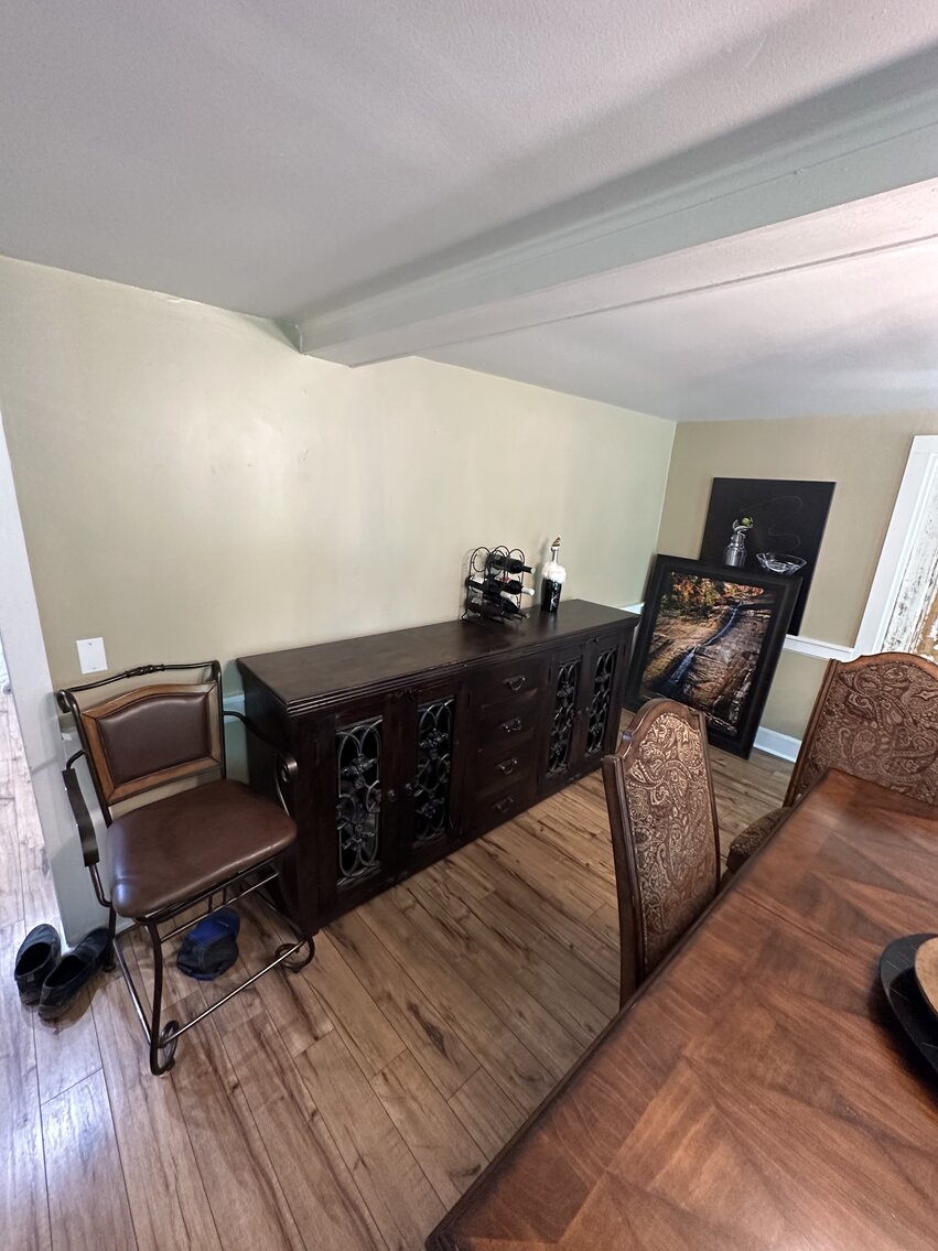 Image for 10926 Rockcastle Rd. Auction