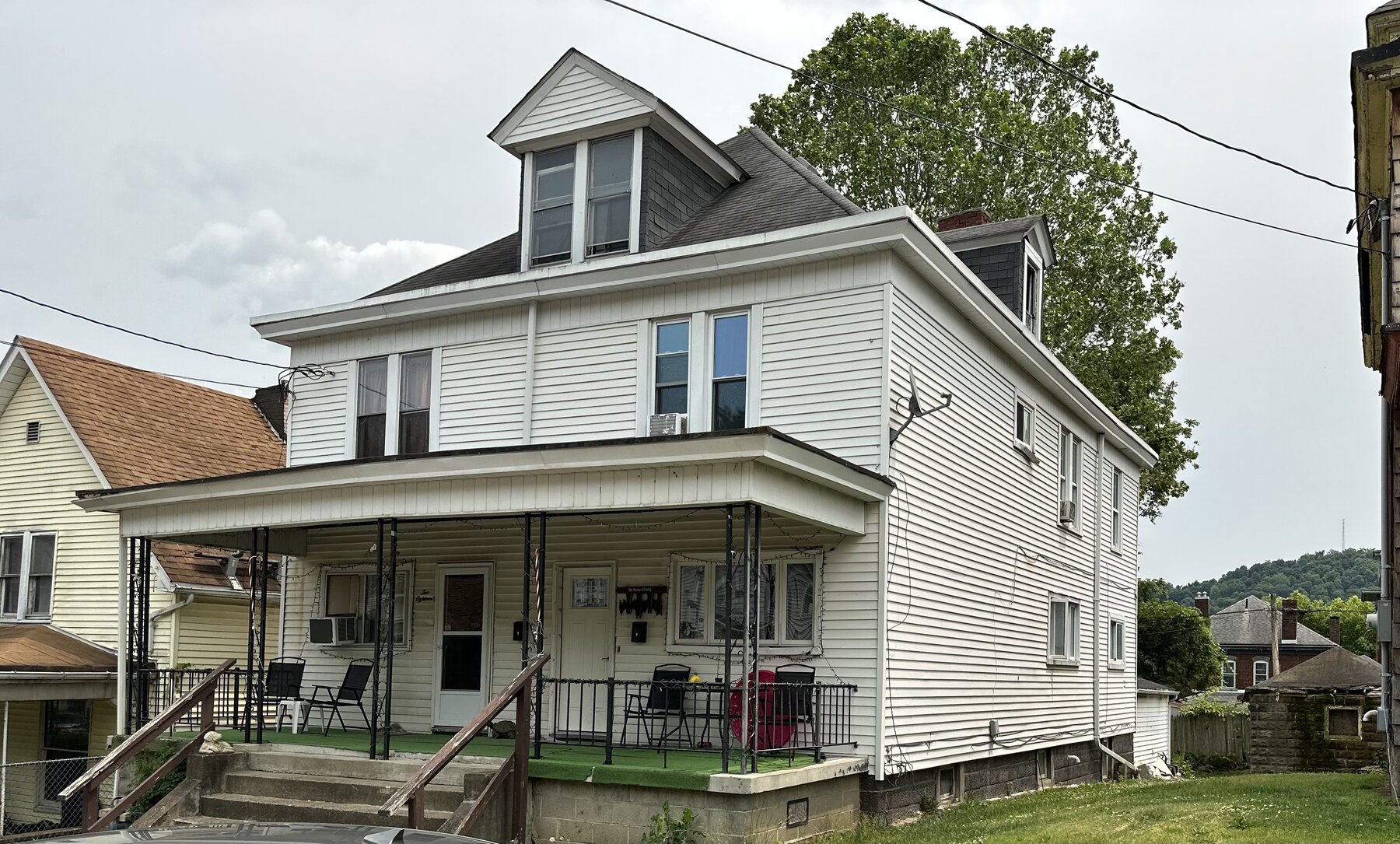 Image for 218 - 218 1/2 North 8th St. Martins Ferry 43935