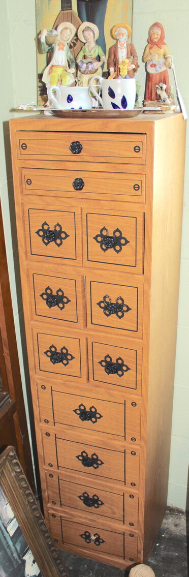 Image for 2-DAY MID CENTURY COLLECTOR & DEALER'S LIVING ESTATE AUCTION