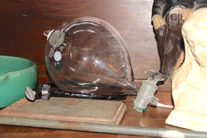 Image for LIVING ESTATE AUCTION