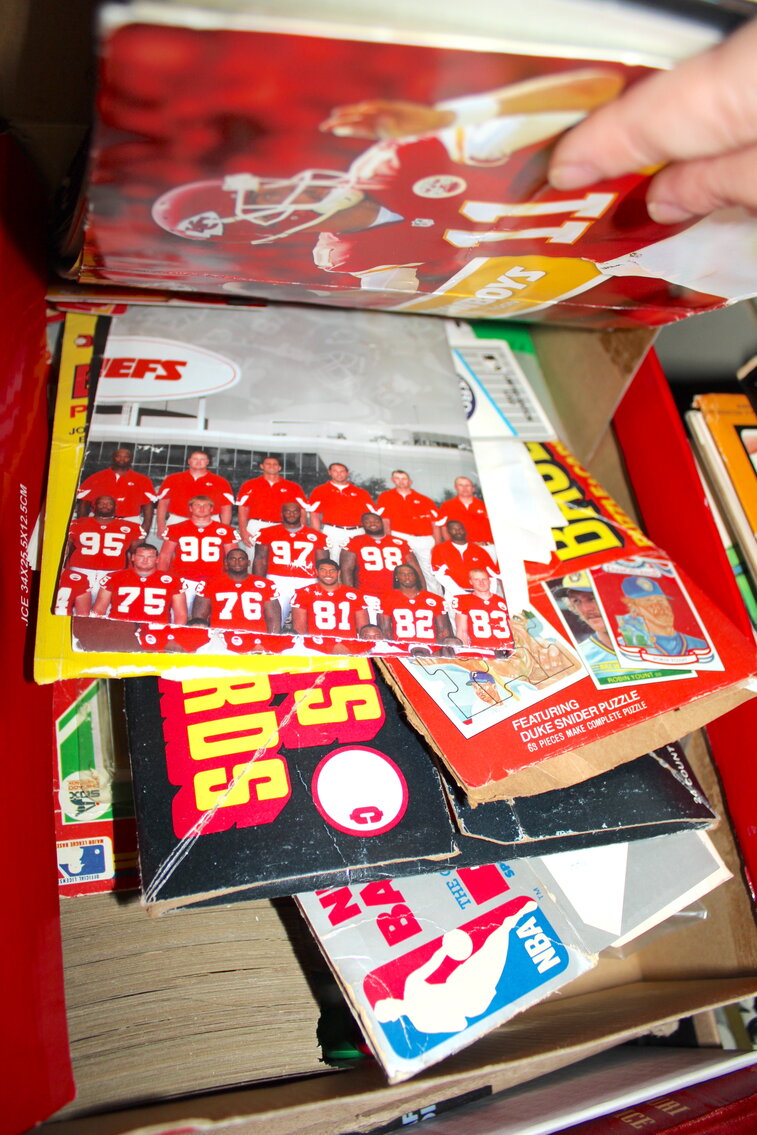 Image for LIVING ESTATE AUCTION