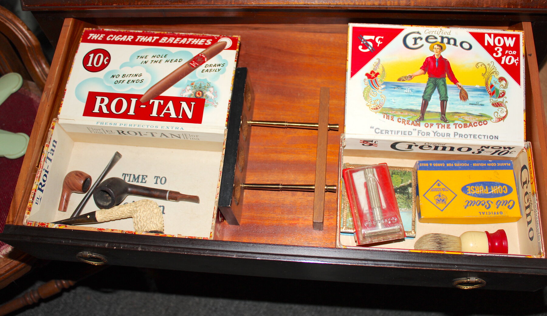 Image for LIVING ESTATE AUCTION