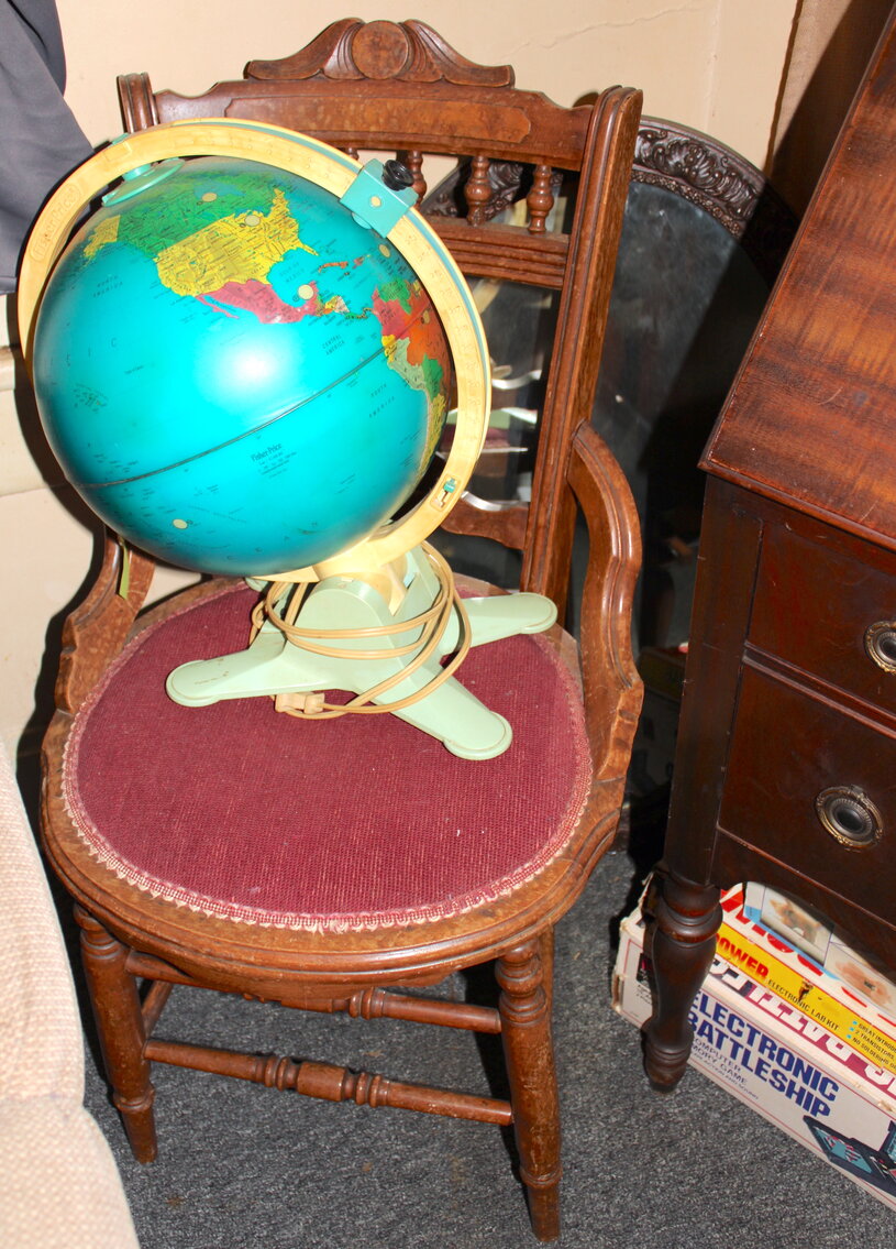 Image for LIVING ESTATE AUCTION