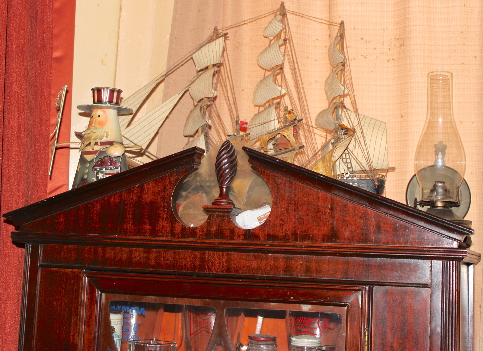 Image for LIVING ESTATE AUCTION