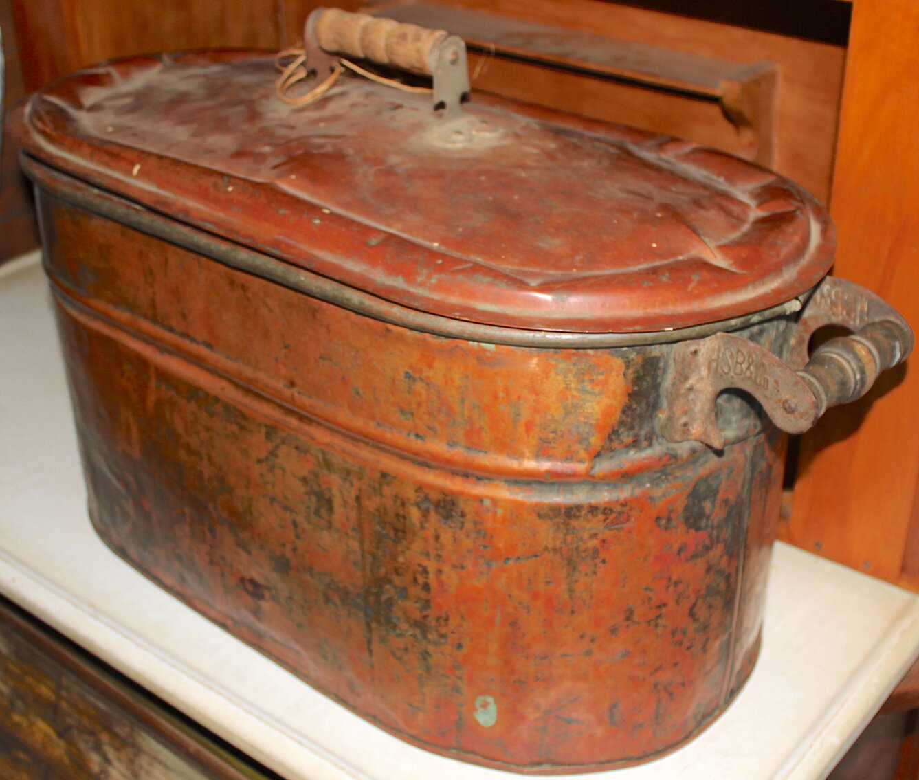 Image for LIVING ESTATE AUCTION