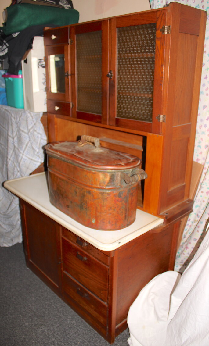 Image for LIVING ESTATE AUCTION