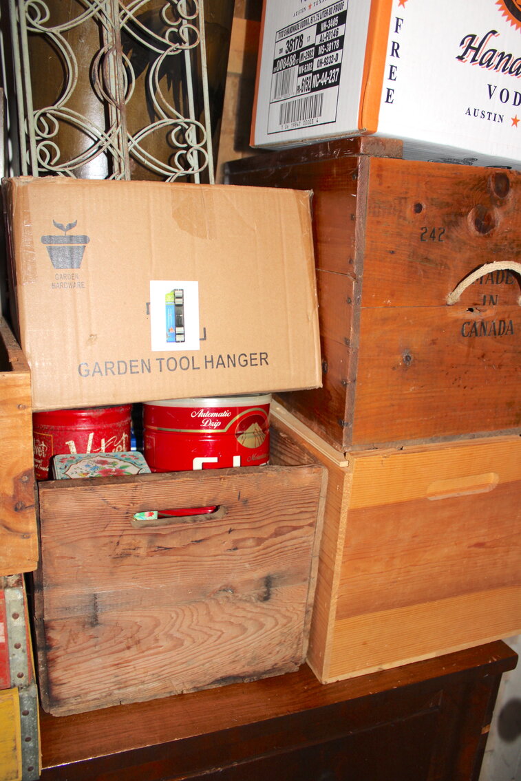 Image for LIVING ESTATE AUCTION