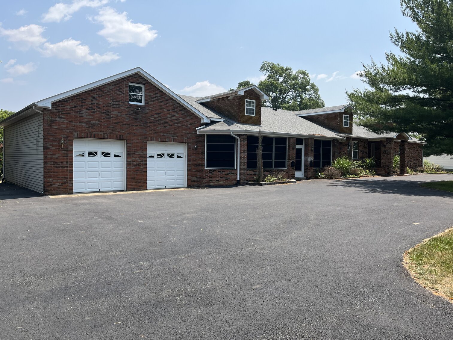 Image for Estate Auction, Real Estate & Personal Property, 848 Anna Sandhill Rd. Warren County KY