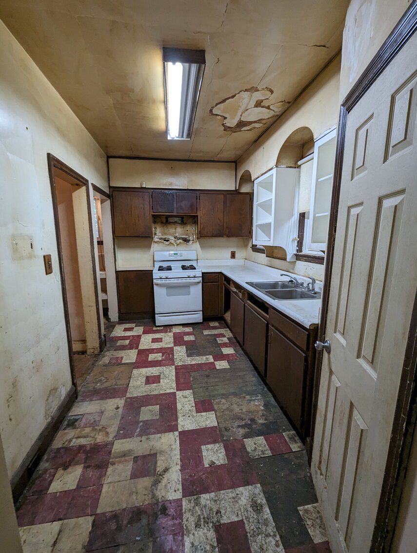 Image for COLONIAL 2-STORY 3 BR HOME