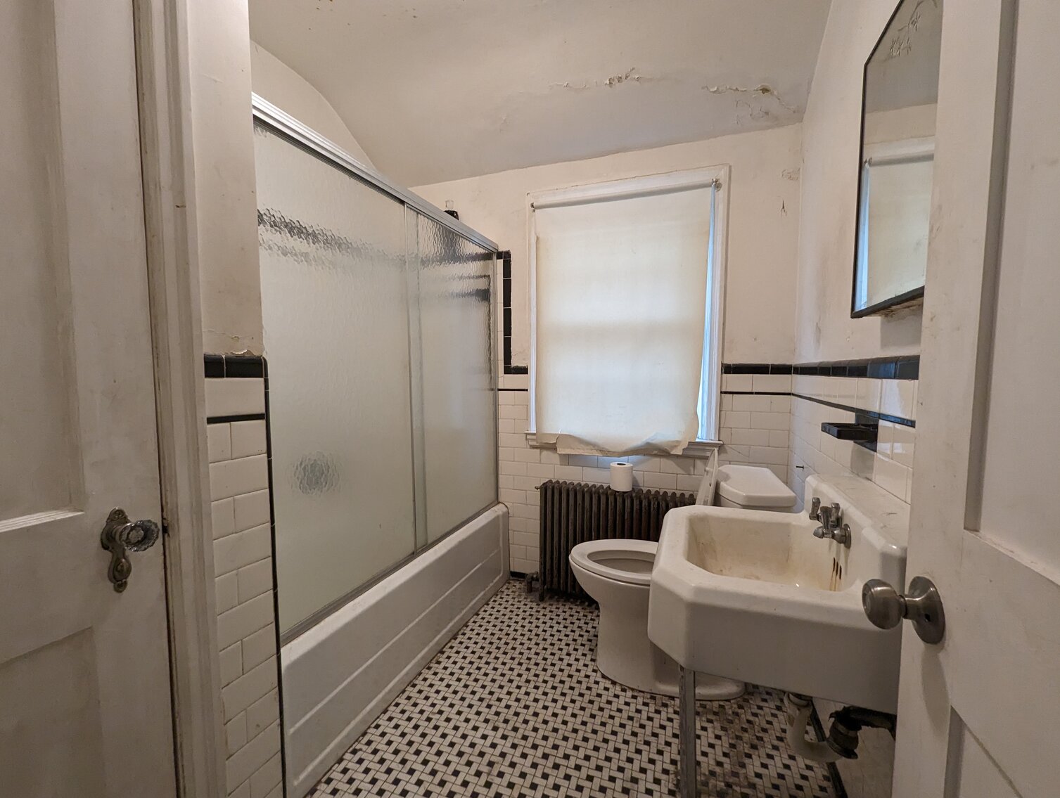 Image for COLONIAL 2-STORY 3 BR HOME