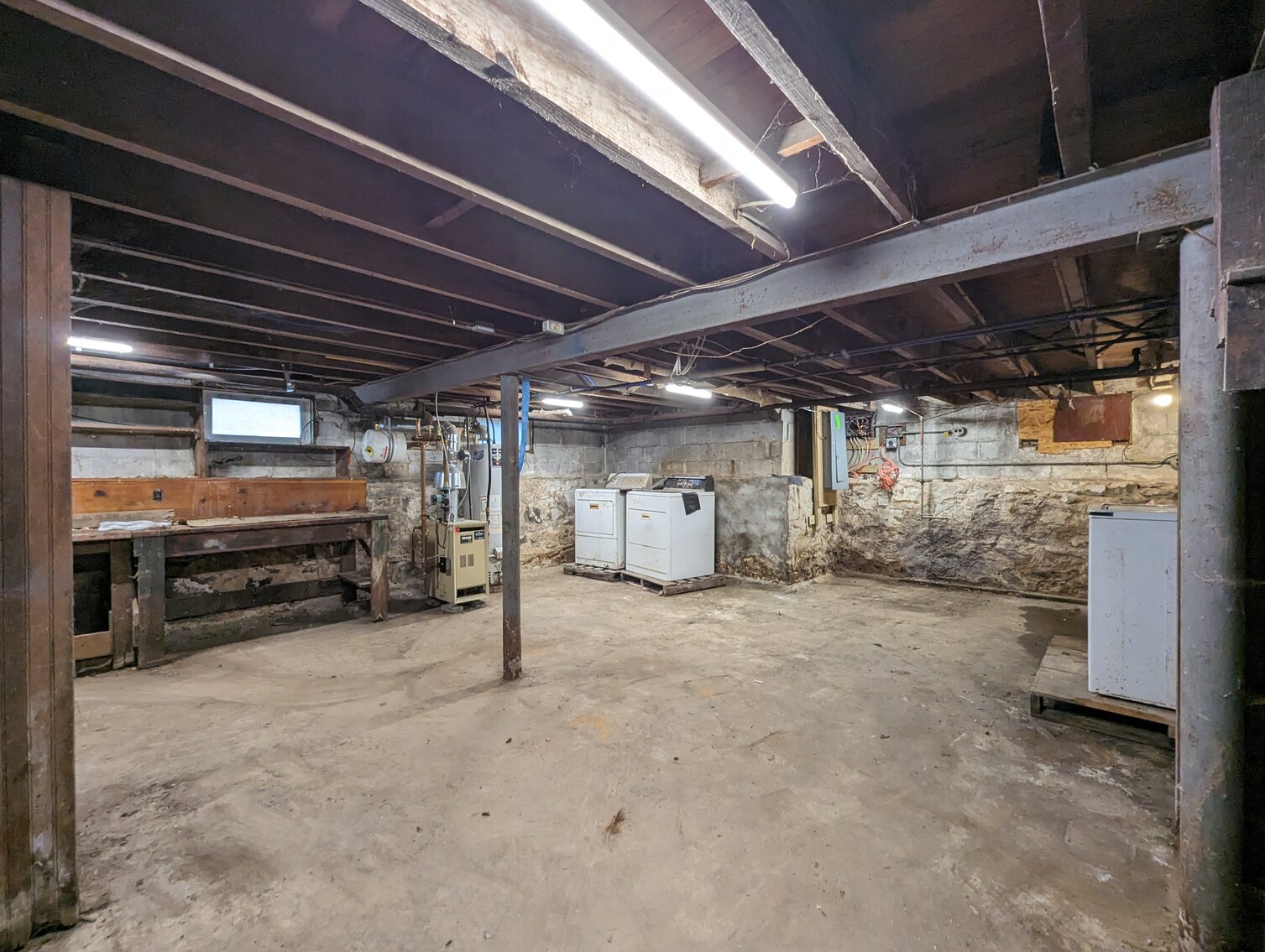 Image for COLONIAL 2-STORY 3 BR HOME