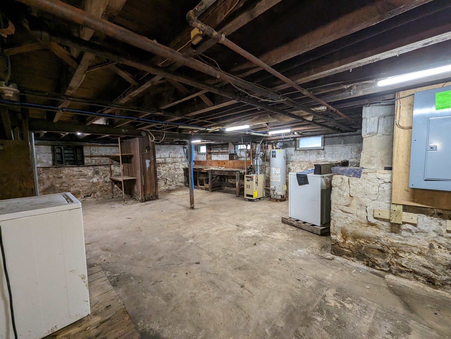 Image for COLONIAL 2-STORY 3 BR HOME