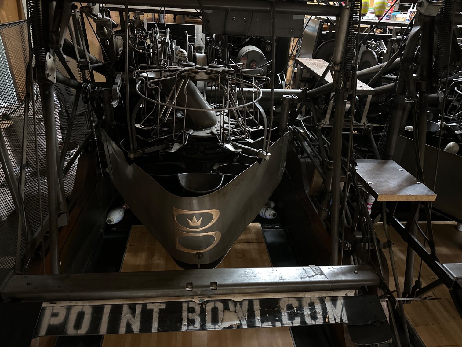 Alley 1 - Automatic Pin Setter