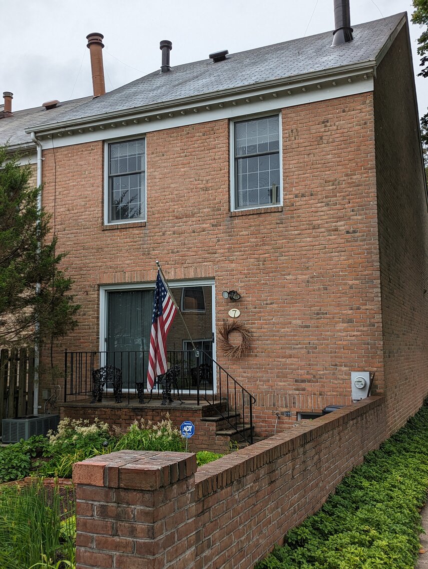 Image for 3 BR, 2.5 BA BRICK END-OF-GROUP TOWNHOME W/ MCM FURNITURE, HOUSEHOLD ITEMS, GLASSWARE, CHINA