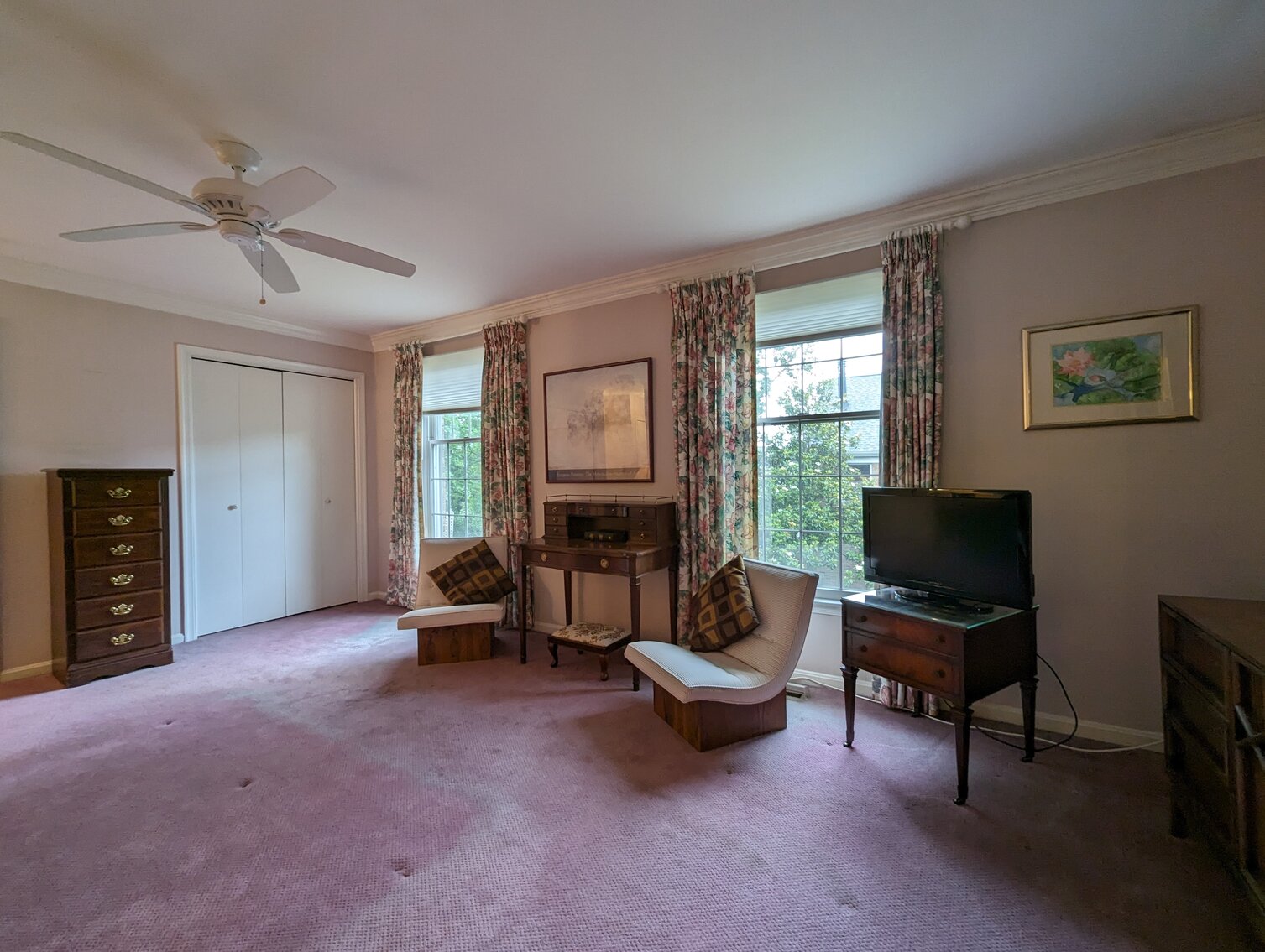 Image for 3 BR, 2.5 BA BRICK END-OF-GROUP TOWNHOME W/ MCM FURNITURE, HOUSEHOLD ITEMS, GLASSWARE, CHINA