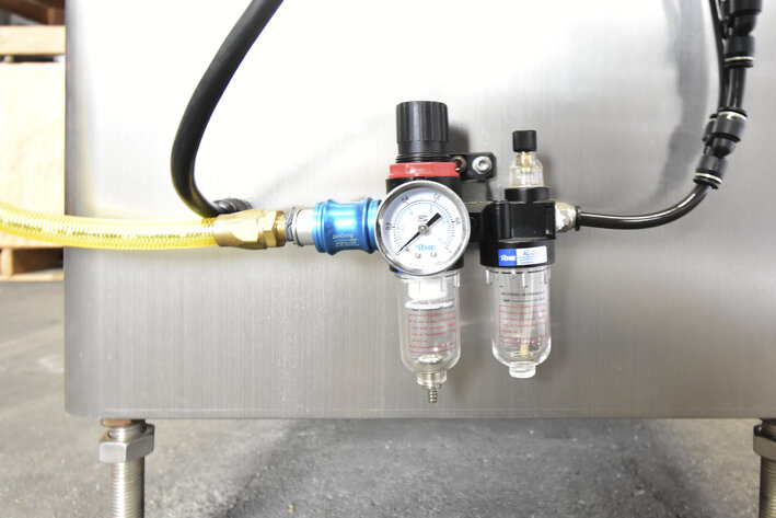 Image for MJK1619 Suny Group Canister Wet Wipes Line Labeling Machine