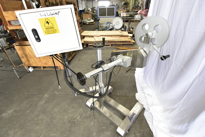 Image for ***SOLD*** MJK1622 Accutek Top Labeler For Lids