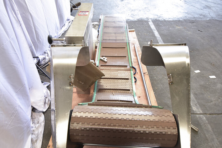 Image for MJK1636 Wet Wipes Line Lid Elevator