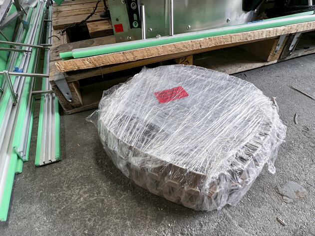 Image for ***SOLD*** MJK1642 Infeed Accumulation Table 48” Diameter