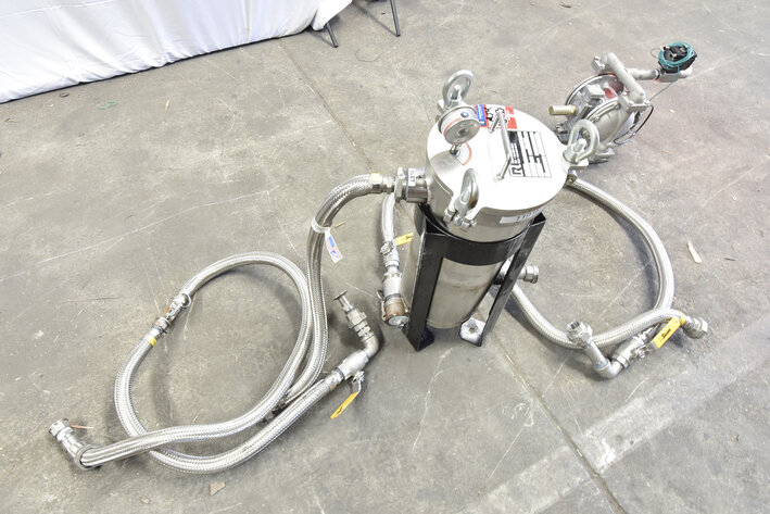 Image for MJK1653 Diaphragm Pump and Holding Tank