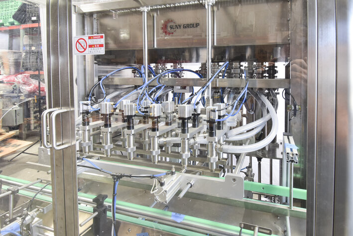 Image for MJK1658 Suny Group 12 Head Liquid Filler Model: SYC2