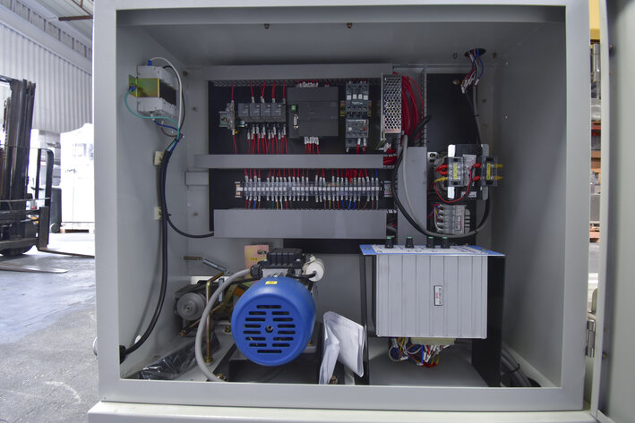 Image for MJK1665P P. Box Strapping Machine