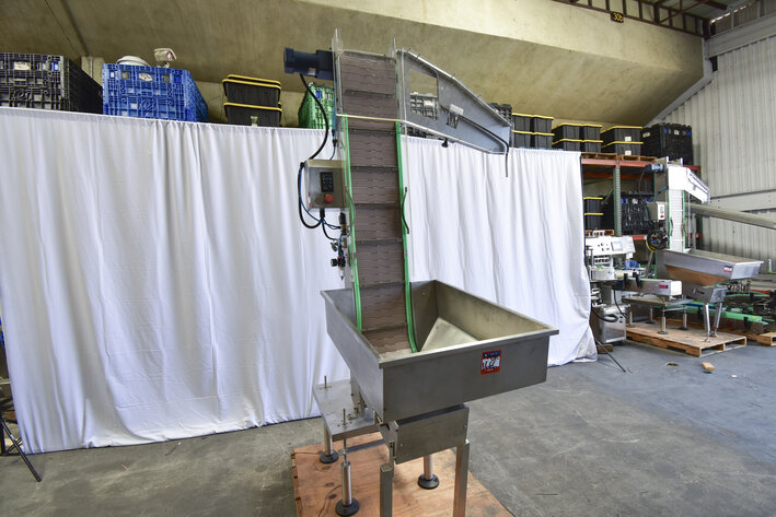 Image for MJK1666 Cap Elevator