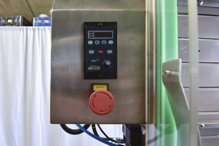 Image for MJK1666 Cap Elevator