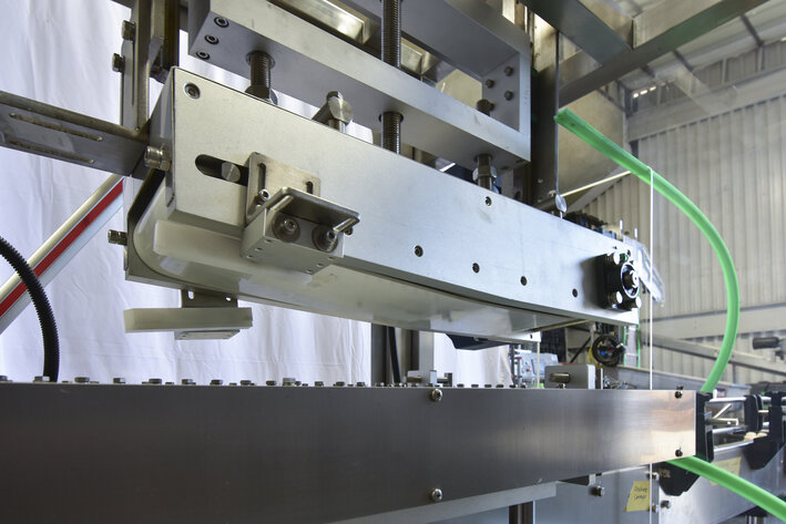 Image for ***SOLD*** MJK1670 SHV Packing Machine