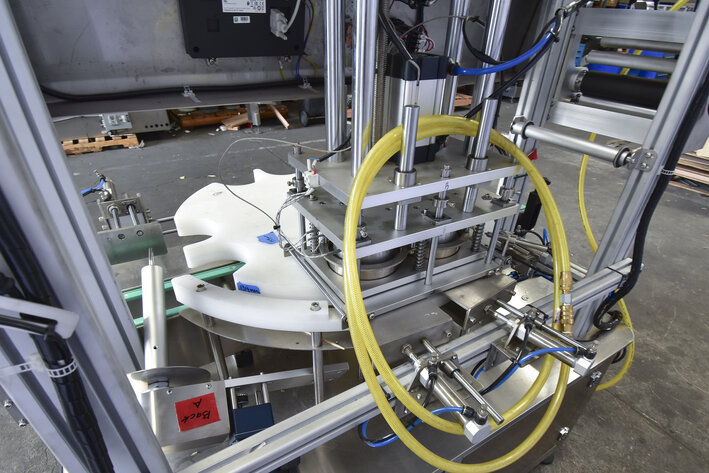 Image for MJK1673 Suny Group Tub Sealing Machine