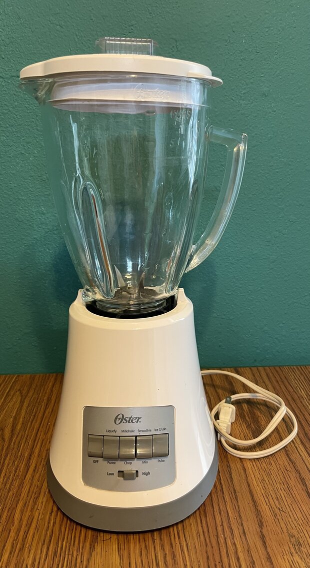 Oster Blender Model MG-W00