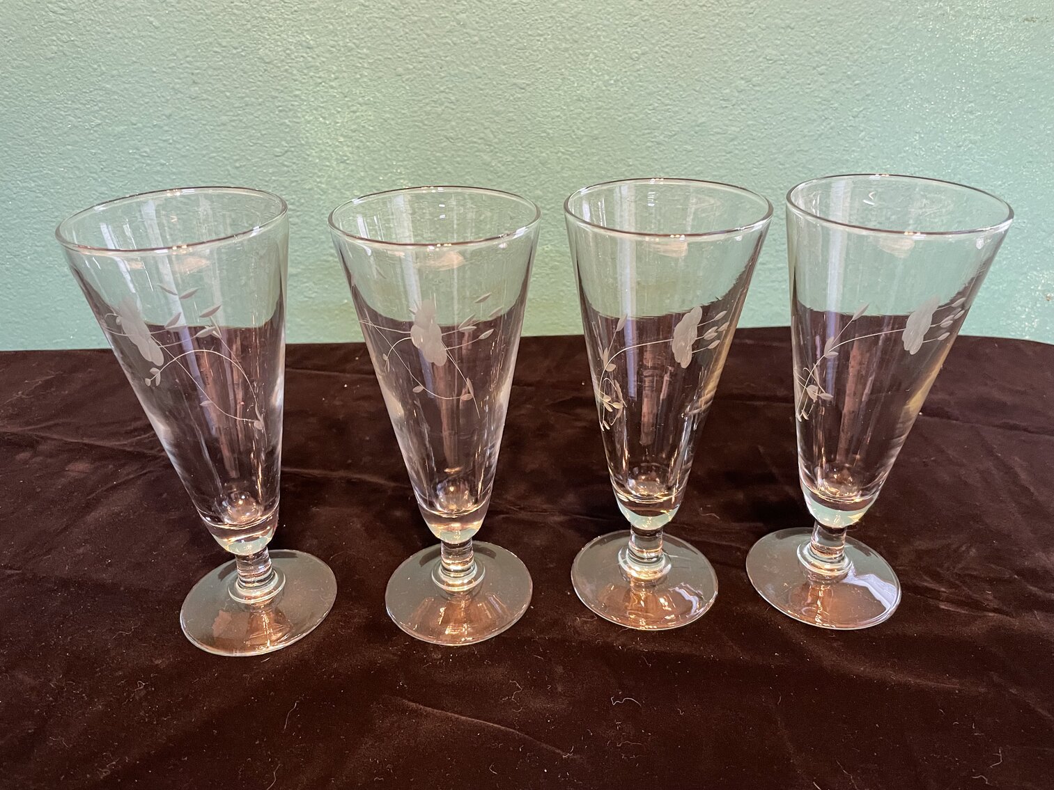 Set of 4 Princess House Heritage #442 10oz Etched Crystal Pilsner Glasses