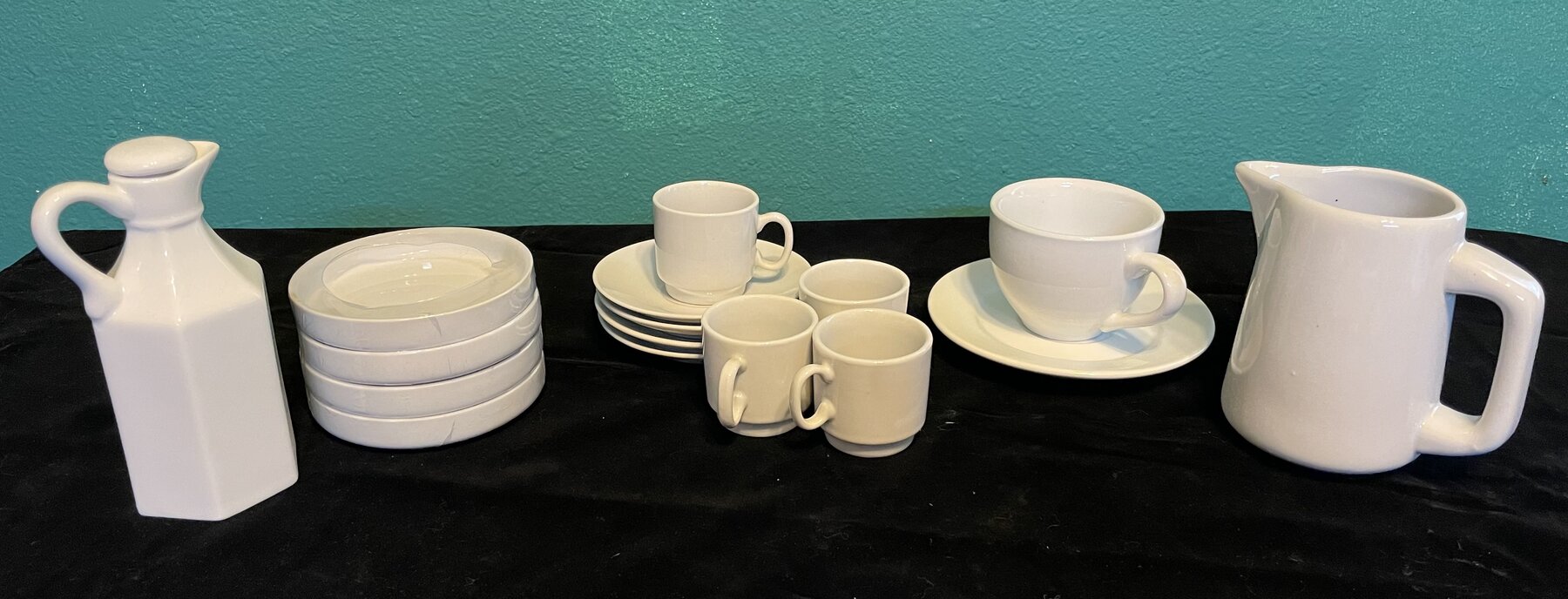 Lot of White Ceramic Pieces