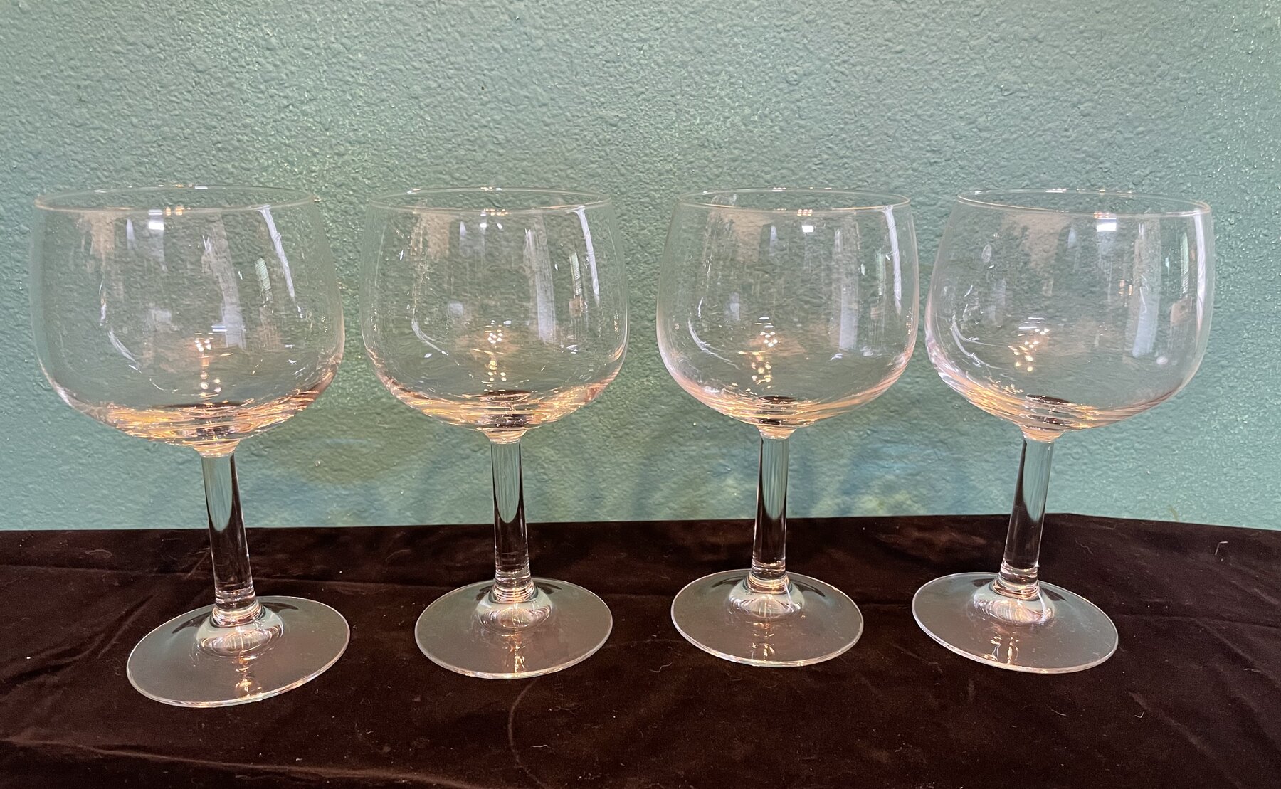 Set of 4 Vintage Crystal Wine Glasses Made in France