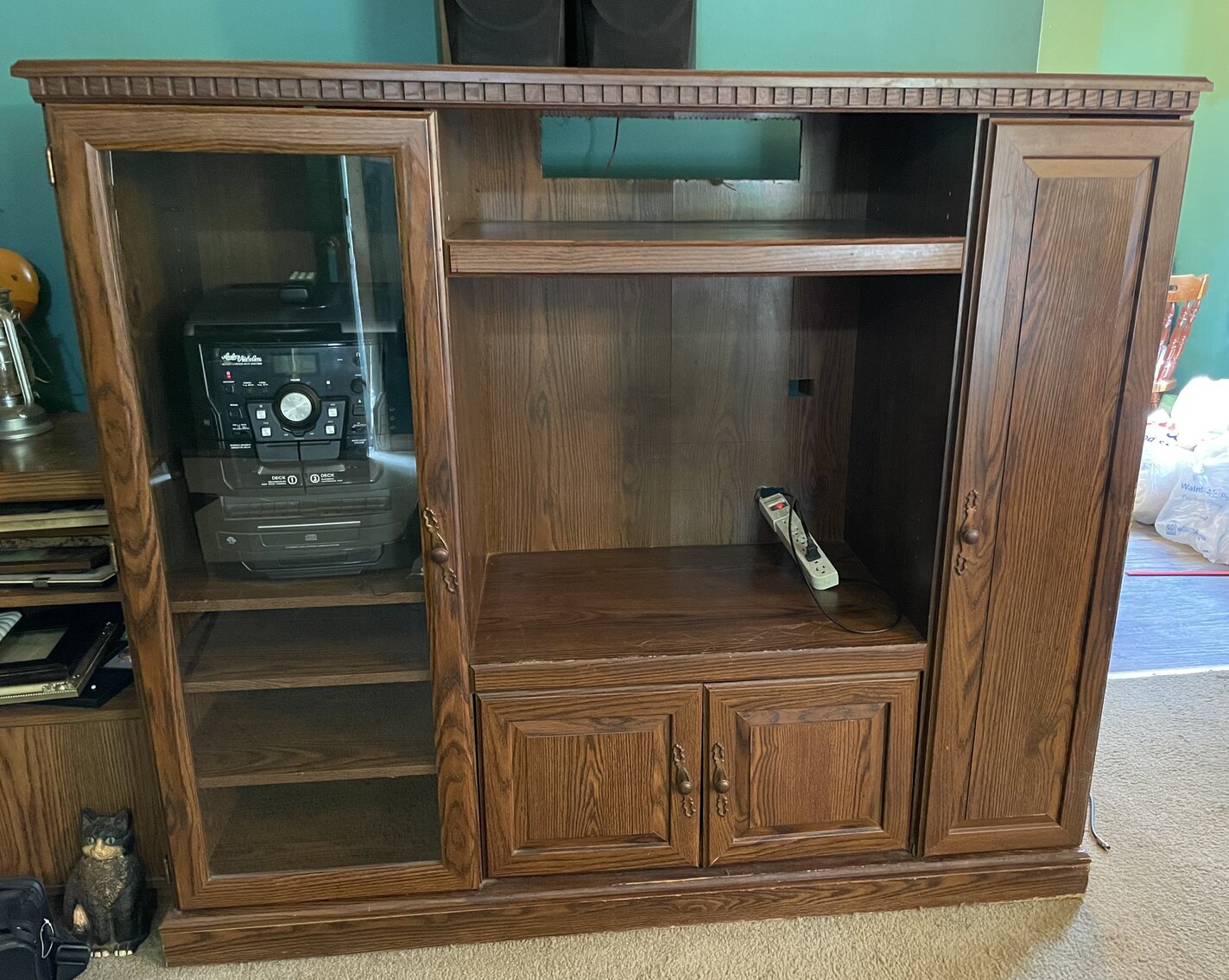 Wood Entertainment Center w/Glass Door 5’w x 52”h x 19.5”f - stereo