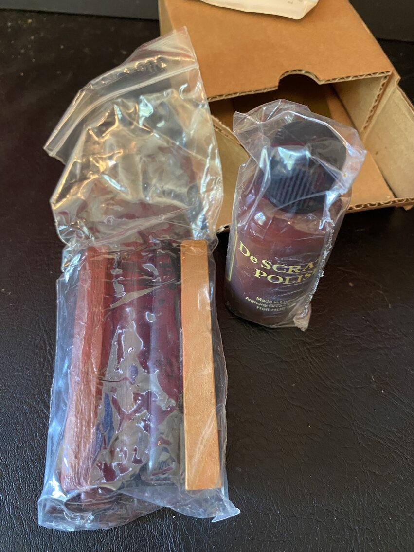 Wood Descratch Composition sticks and polish-New