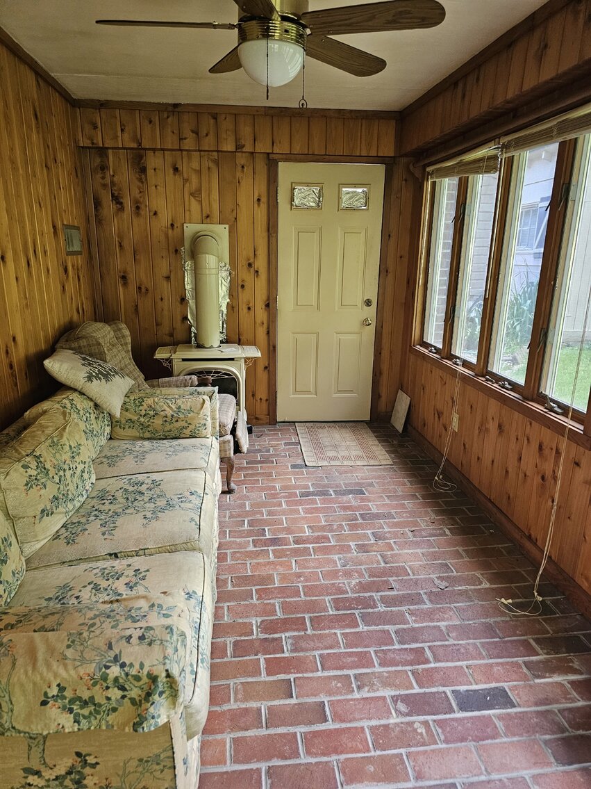 Image for SOLD $277,750 - Two Homes and Commercial Building in Beckley Selling to The Highest Bidder