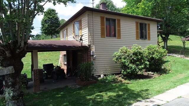 Image for SOLD $277,750 - Two Homes and Commercial Building in Beckley Selling to The Highest Bidder