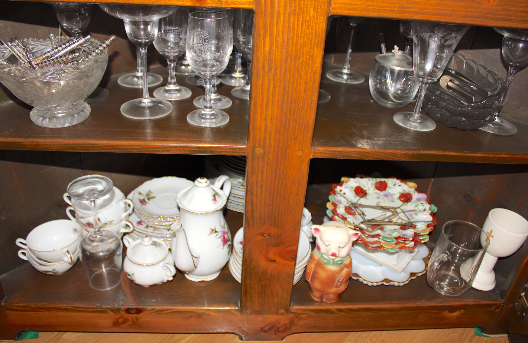 Image for LIVING ESTATE AUCTION