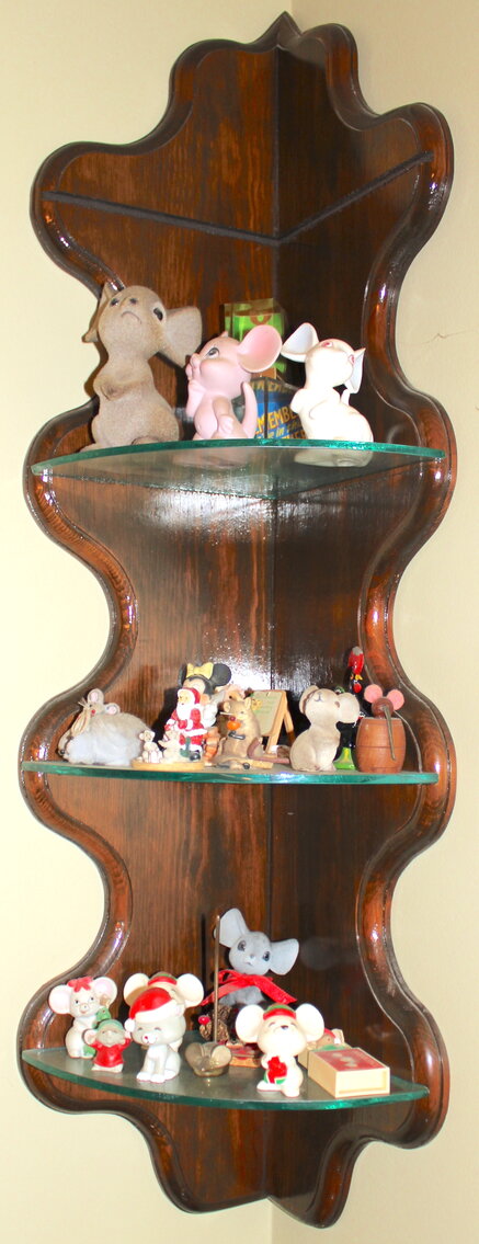 Image for LIVING ESTATE AUCTION