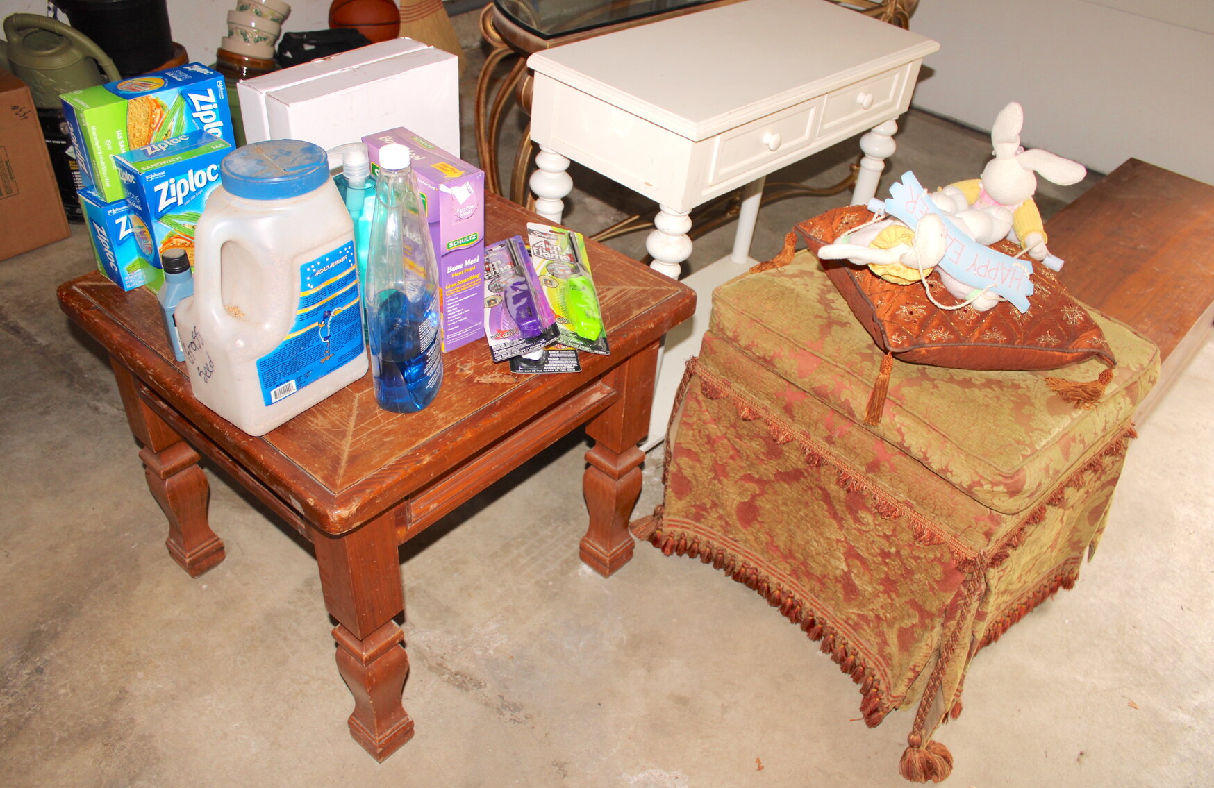 Image for LIVING ESTATE AUCTION