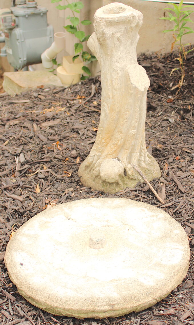 Image for LIVING ESTATE AUCTION