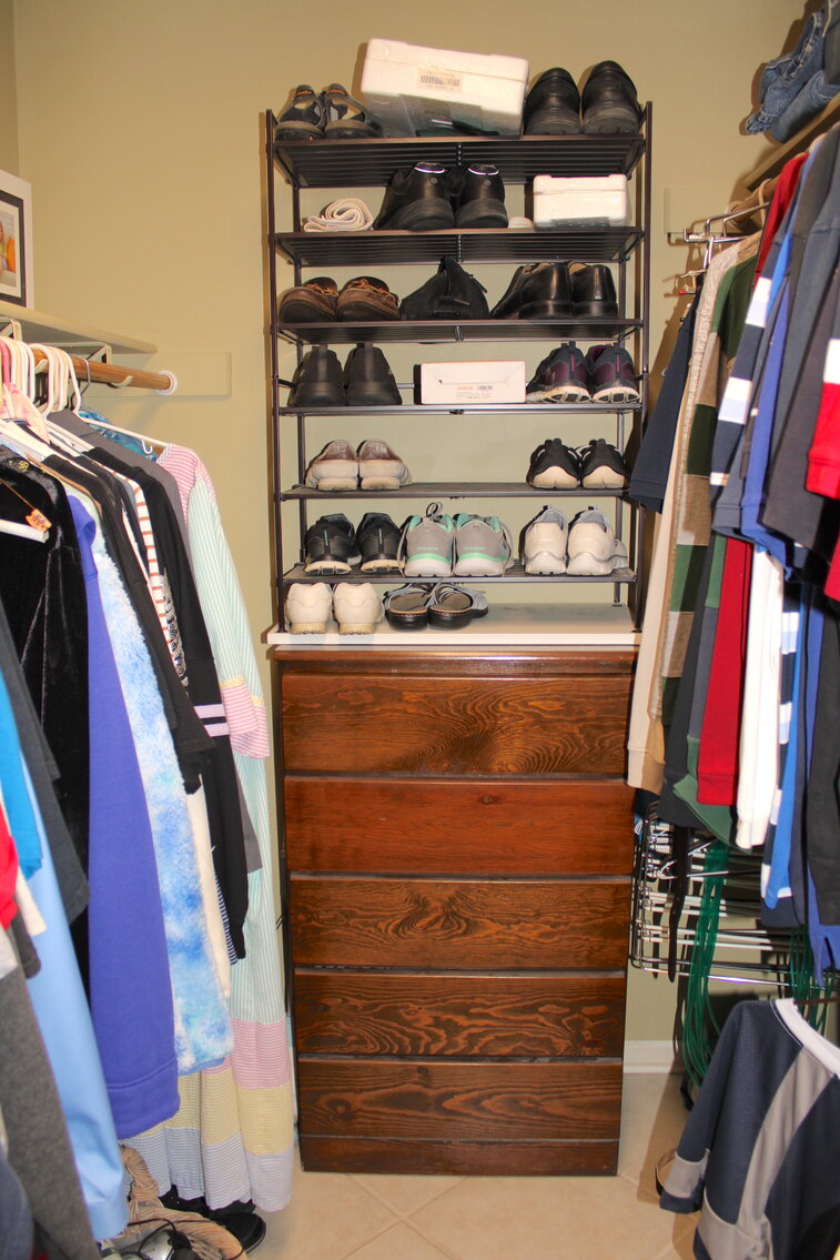 Image for LIVING ESTATE AUCTION