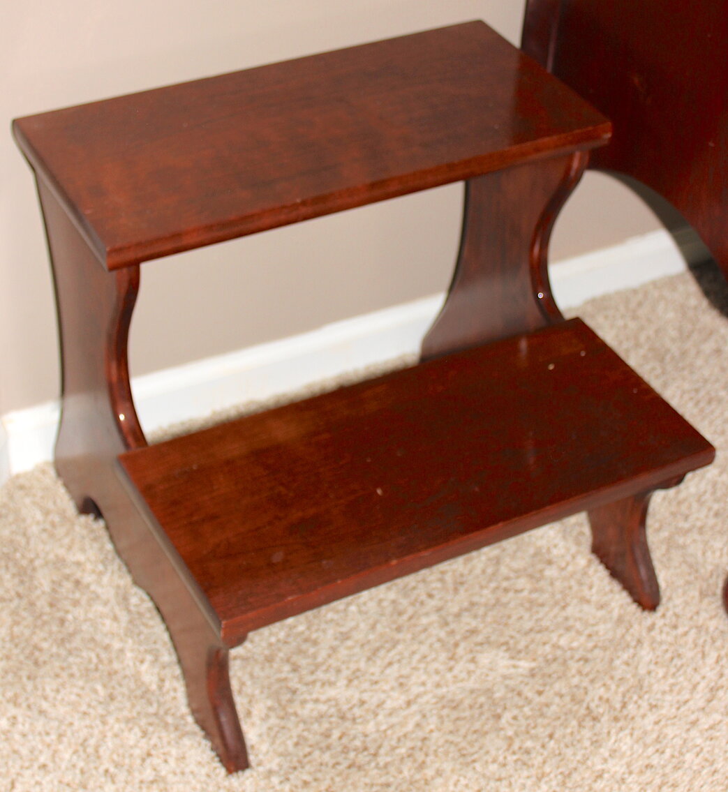 Image for LIVING ESTATE AUCTION