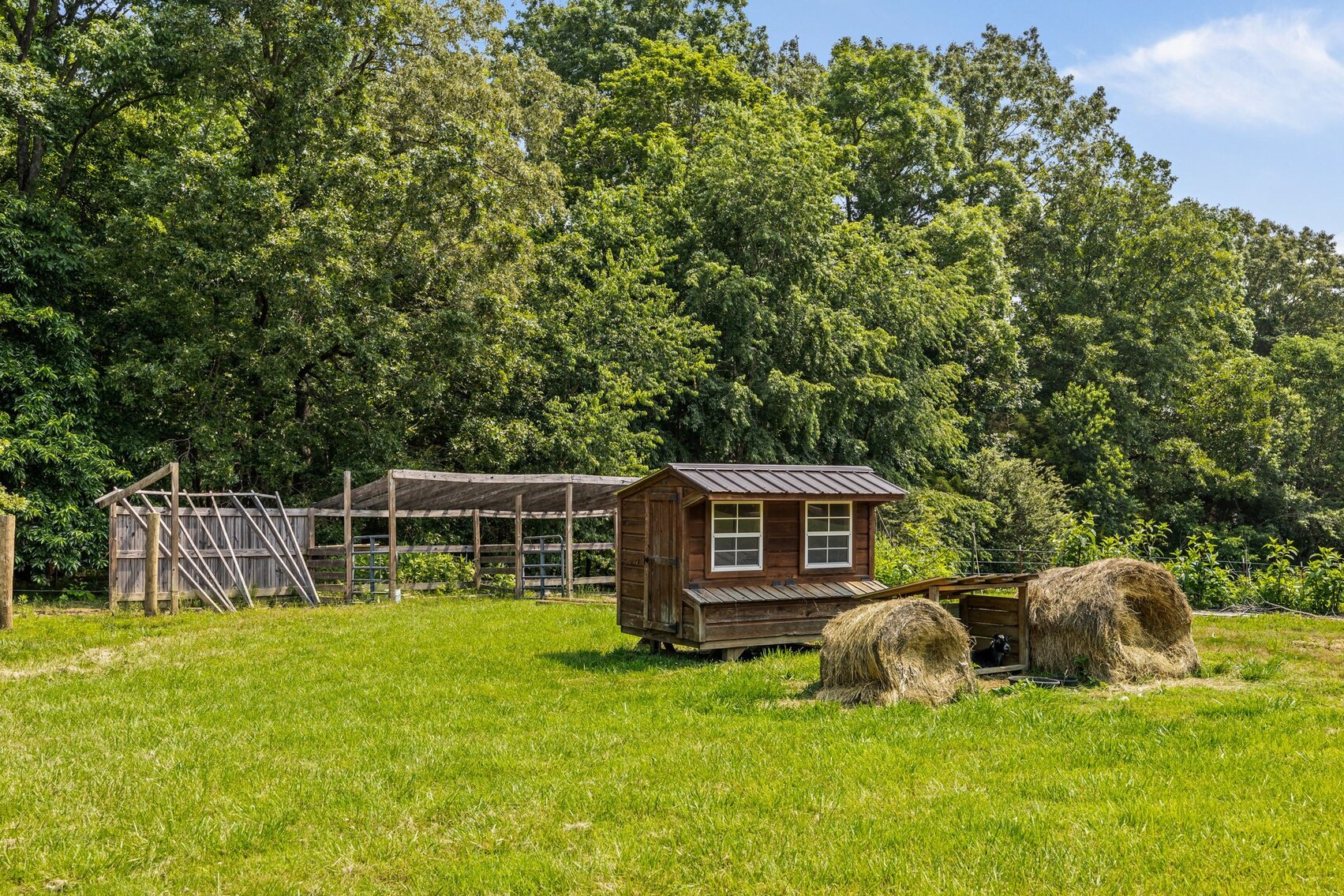 Image for Williamson County Farm - 25.4 acre Farmstead - House w/6,840 sq ft  - New Workshop Barn