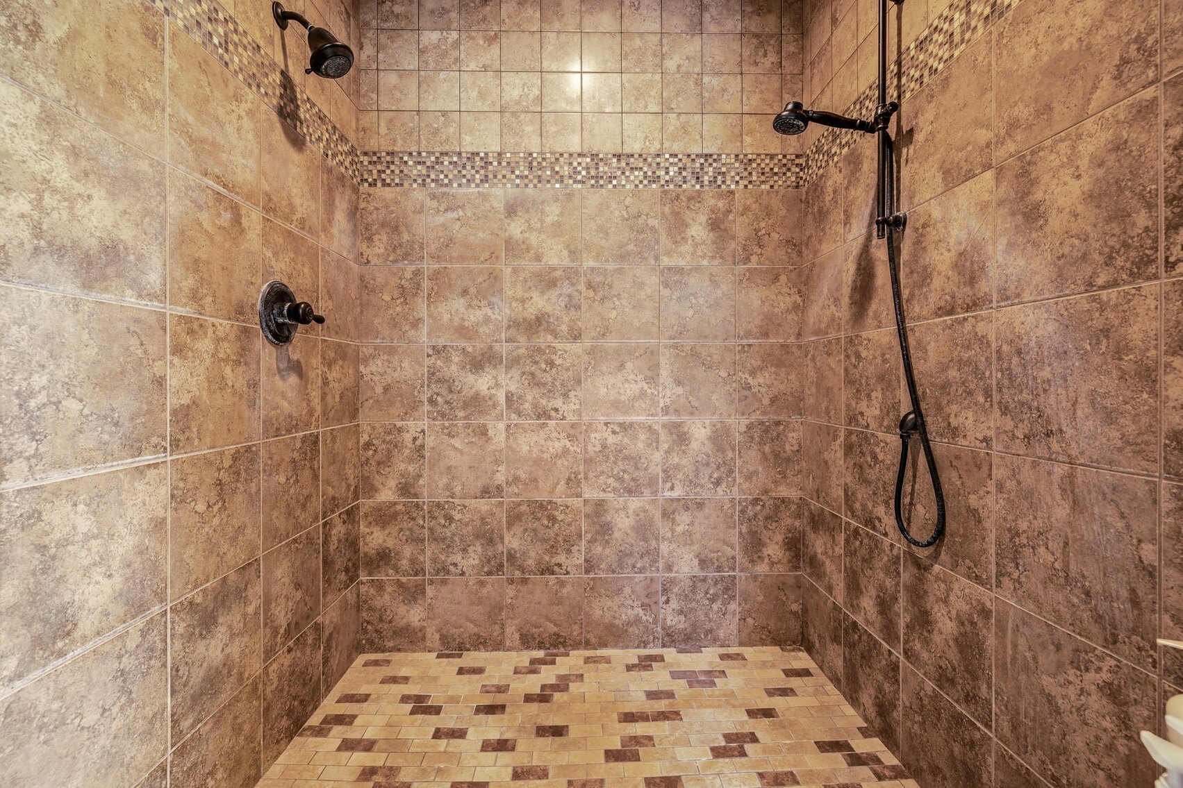 Image for Williamson County Farm - 25.4 acre Farmstead - House w/6,840 sq ft  - New Workshop Barn